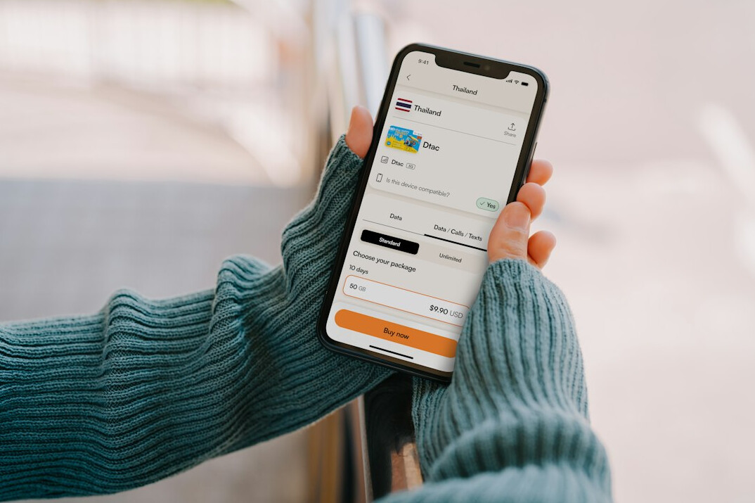 customer using insurance app