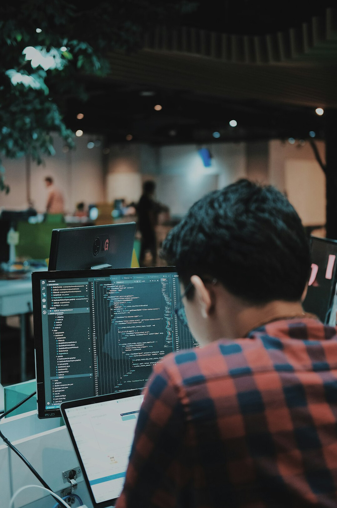 programmer coding insurance software